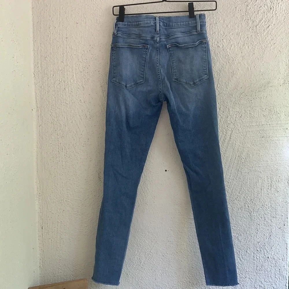 Frame Le High Skinny Fanning Rips Size 27 - Picture 8 of 9